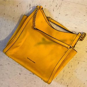 MICHAEL KORS PURSE- yellow shoulder / handbag